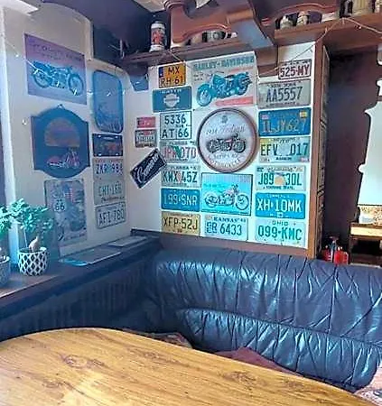 Zajazd Black Bear Bikers Pub-hotel
