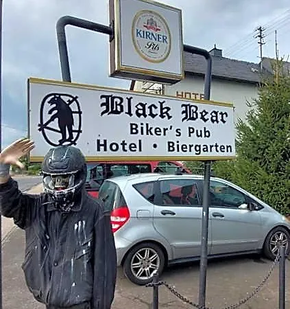 Black Bear Bikers Pub-hotel 3* Kempfeld