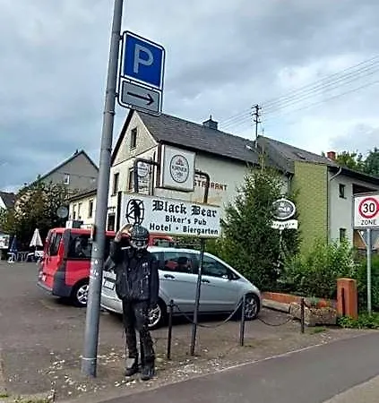 Black Bear Bikers Pub-hotel 3* Kempfeld