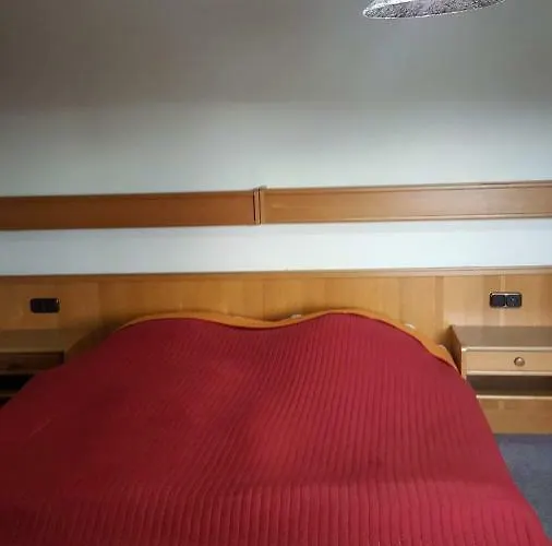 Estalagem Black Bear Bikers Pub-hotel 3*