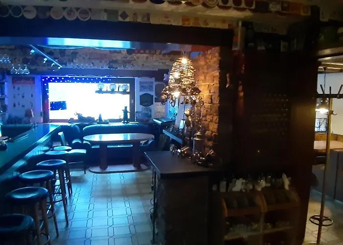 Black Bear Bikers Pub-hotel Estalagem Kempfeld