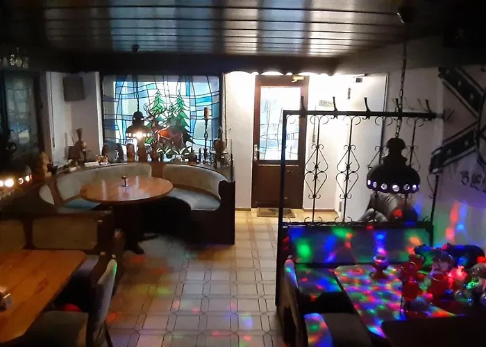 Black Bear Bikers Pub-hotel Estalagem 3*