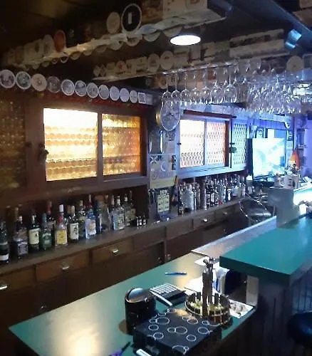 Black Bear Bikers Pub-hotel 3*