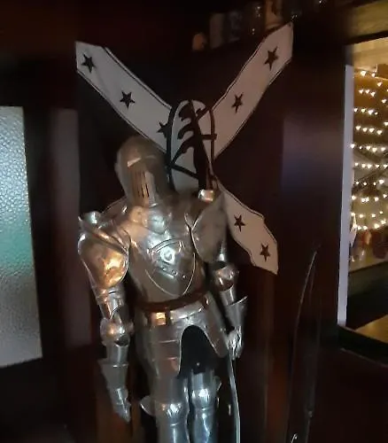 Black Bear Bikers Pub-hotel Kempfeld